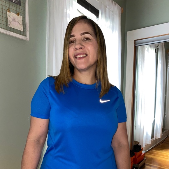 Meet your Posher, Ernestina - Picture 1 of 1